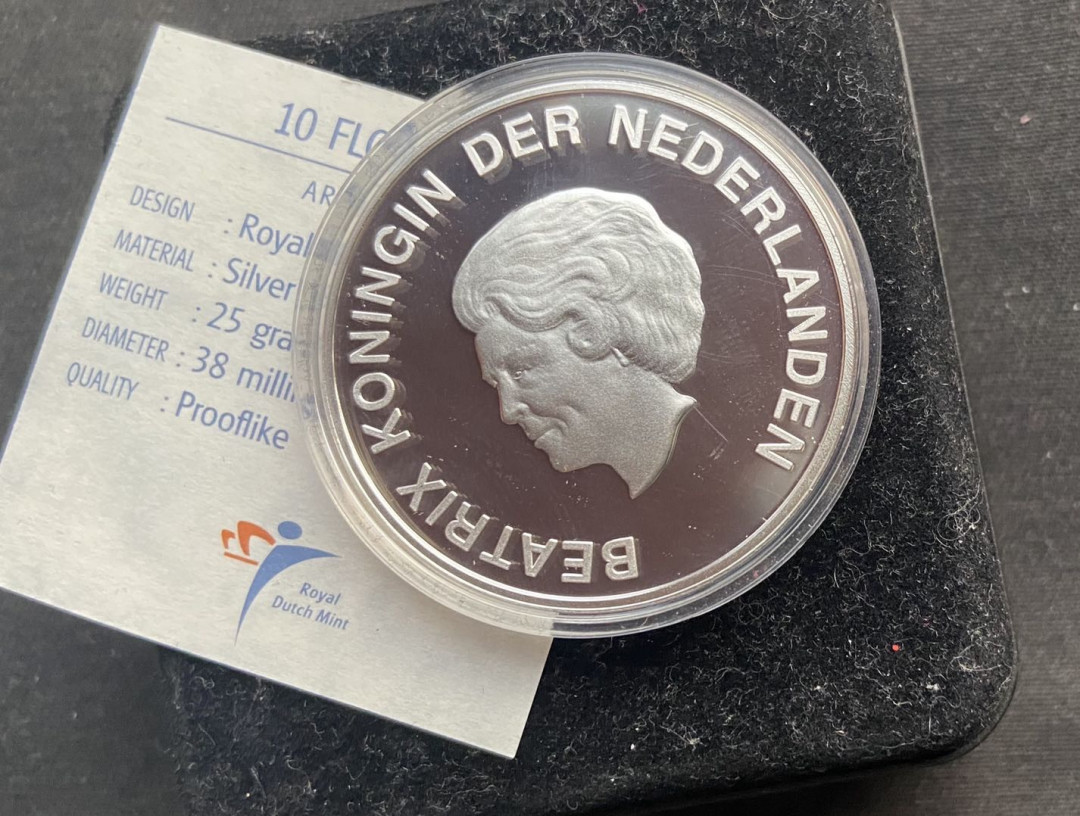 【币观天下】第130场钱币拍卖～ 【阿鲁巴岛】2004年精制银币