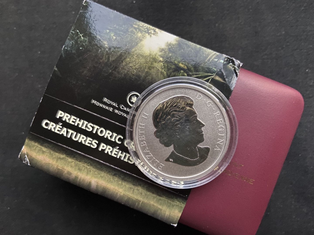 【币观天下】第130场钱币拍卖～ 【加拿大】2013年夜光恐龙系列镍币【翼龙】