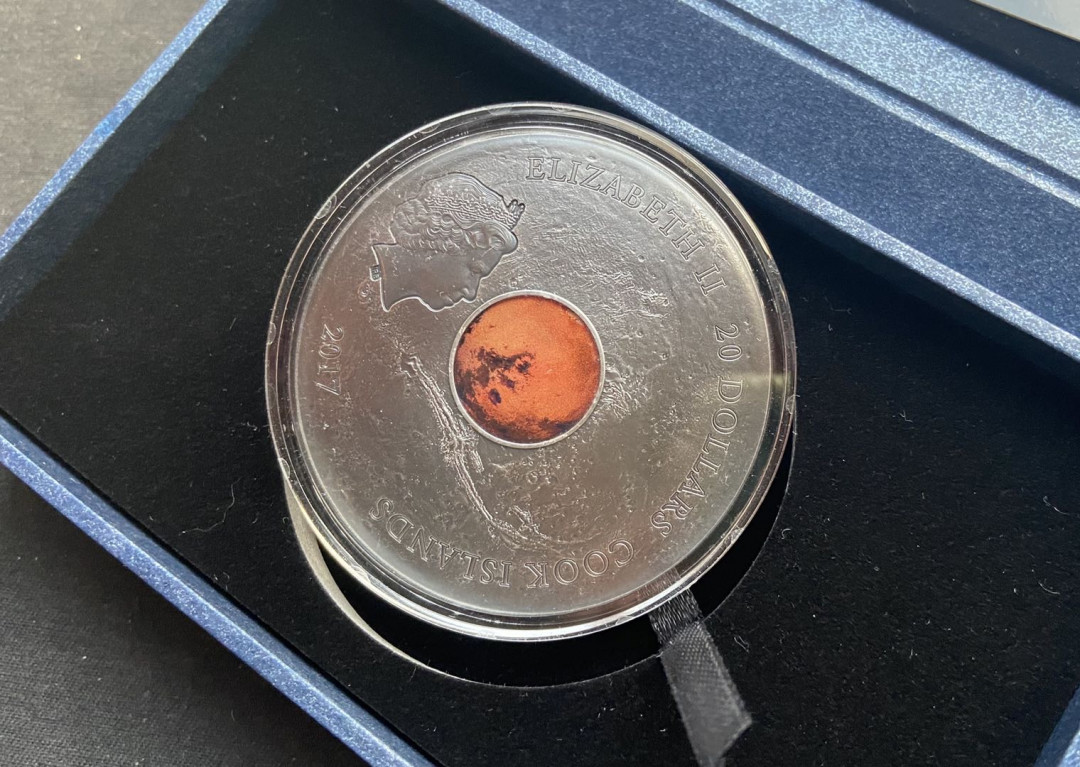 【币观天下】第130场钱币拍卖～ 库克2017年3盎司(3)红色星球彩色玻璃火星陨石仿古银币