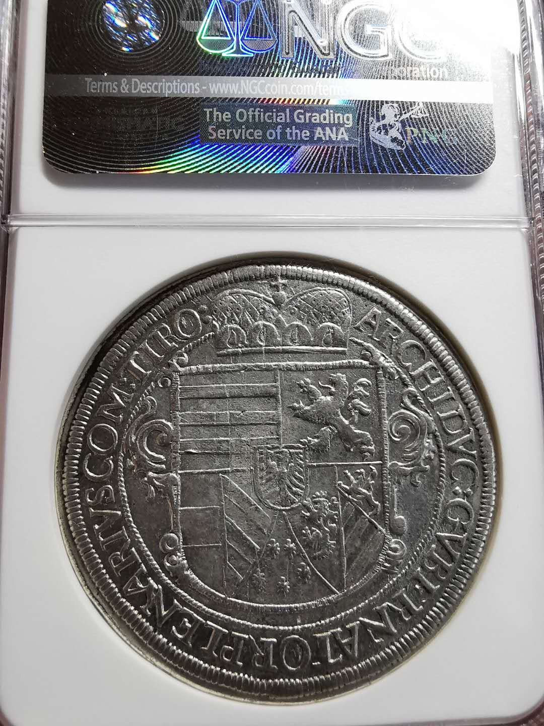 凡希社世界钱币微拍第一百四十二期 荐！1621神罗利奥波德主教泰勒大银NGC-AU58传世包浆！