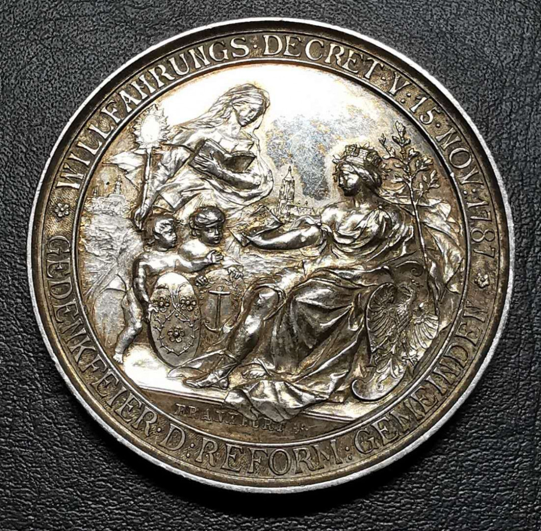 凡希社世界钱币微拍第一百四十二期 1887德法关系改善100周年纪念银章高浮雕精美 42mm 33g