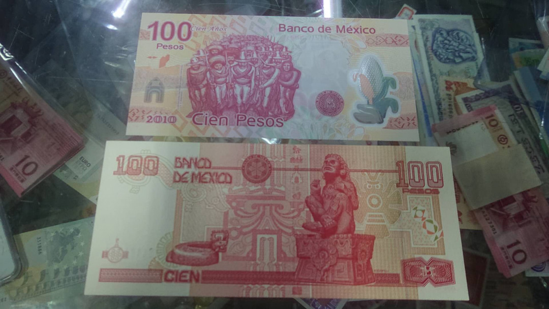 【囧羊收藏】精选微拍第八场 世界钱币共舞 2001年墨西哥100纸币+2010年墨西哥100塑料钞各一张 全新绝品