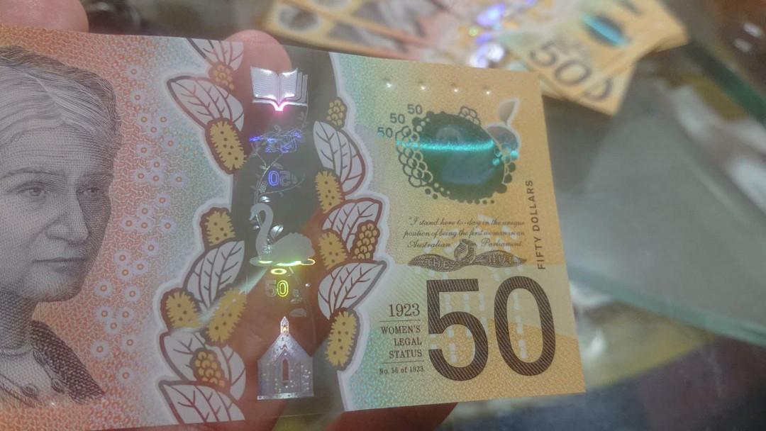 【囧羊收藏】精选微拍第八场 世界钱币共舞 2018年澳大利亚50元塑料钞 错钞 全新UNC绝品塑料窗口完美无划痕难得 无4号码