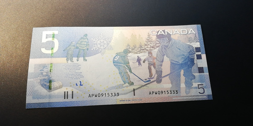 【YSculture】世界纸币 精选拍卖.第12期--各国钱币 全新   加拿大 5元 曲棍球  豹子号 