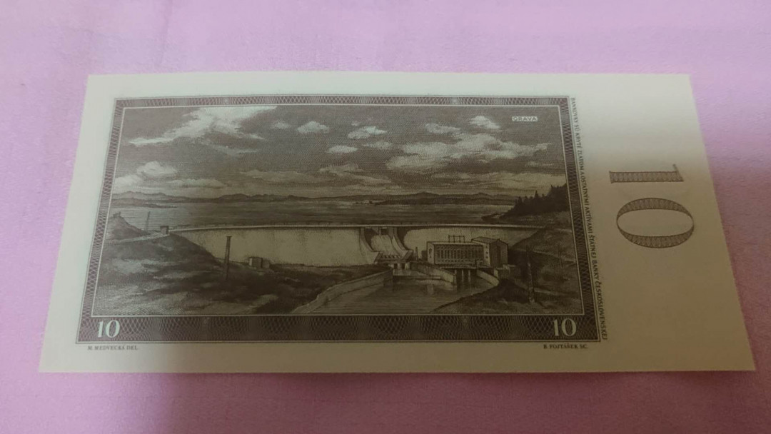 【囧羊收藏】精选微拍第八场 世界钱币共舞 1960年捷克斯洛伐克10克朗 小女孩 全新UNC绝品 全程无4尾88