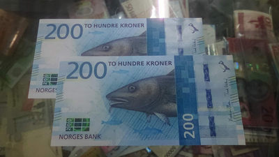 【囧羊收藏】精选微拍第八场 世界钱币共舞 2016年挪威200克朗 咸鱼 全新UNC绝品 只拍图片中的其中一张