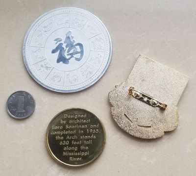 【随心拍&Getcoins】钱币拍卖第七十八期～ 中外章牌一组三枚，品如图。