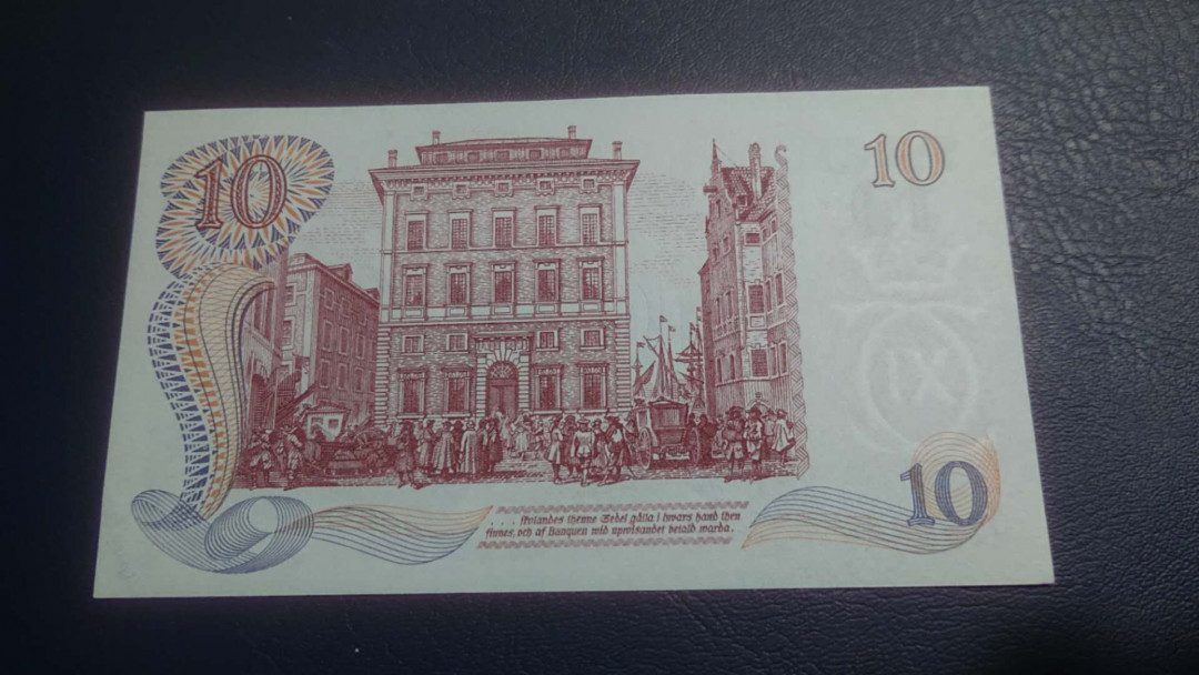 【囧羊收藏】精选微拍第八场 世界钱币共舞 1968年瑞典10克朗纪念钞 全新UNC绝品