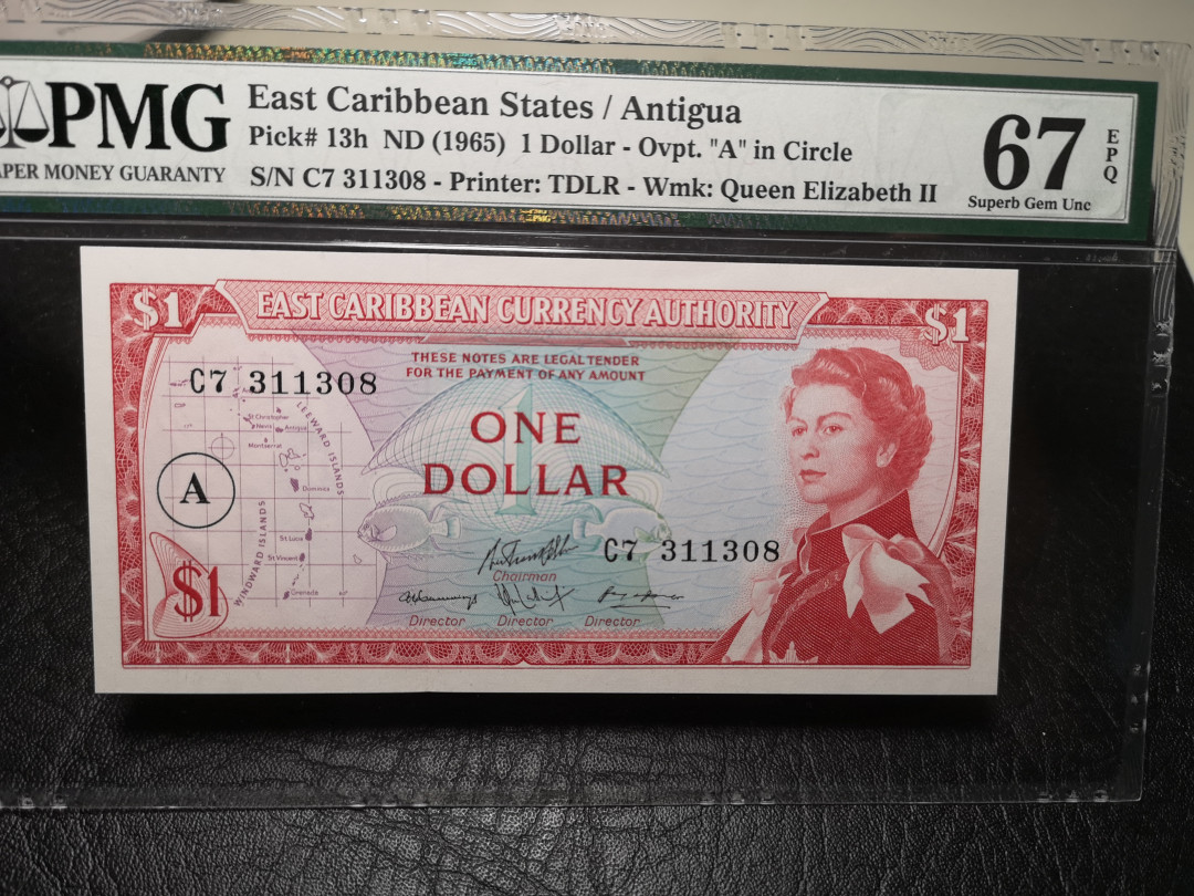 《外钞收藏家》第九十三期拍卖 1965年东加勒比1刀 PMG67 高分女王