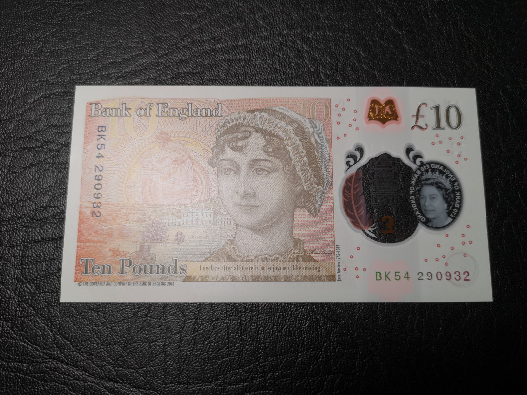 《外钞收藏家》第九十三期拍卖 英国最新版塑料钞 10镑 全新UNC