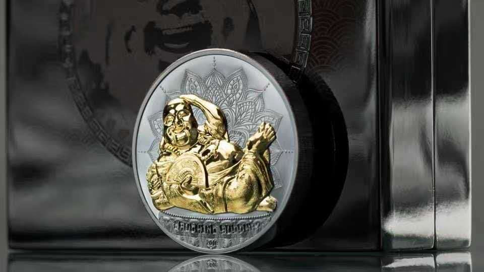 【币观天下】第131期钱币拍卖～ 帕劳2018年笑口常开大肚弥勒佛精制黑色超高浮雕镀金2盎司银币