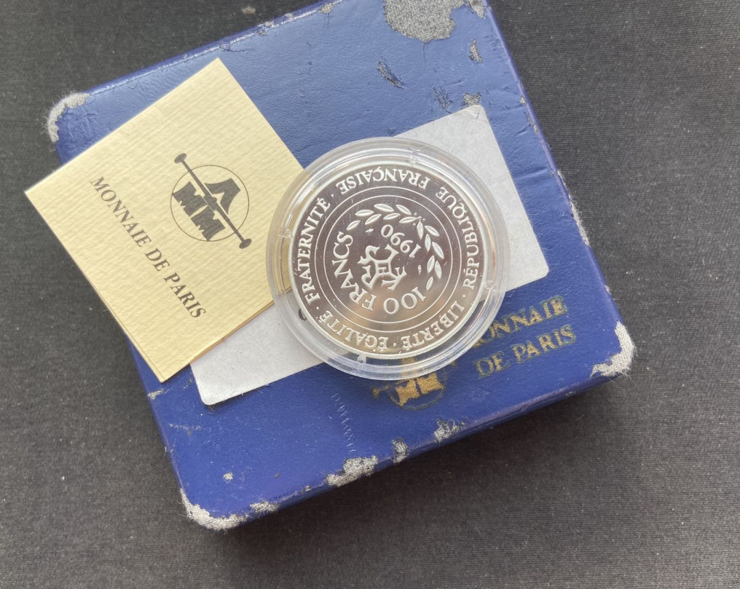 【币观天下】第131期钱币拍卖～ 【法国】1990年法国100法郎精制纪念银币--查理曼大帝千年纪念