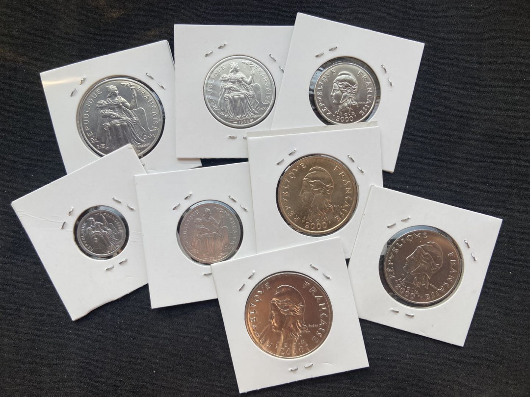 【币观天下】第131期钱币拍卖～ 【波利尼西亚】流通纪念币8枚