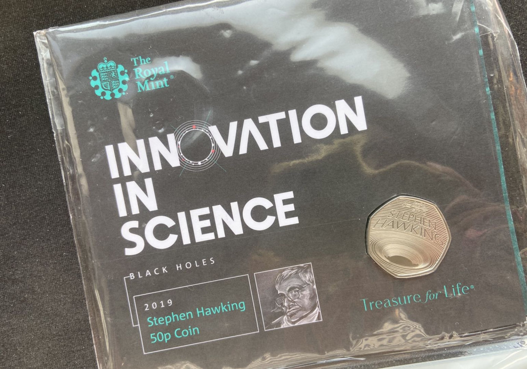 【币观天下】第131期钱币拍卖～ 【英国】英国黑洞卡册【霍金】