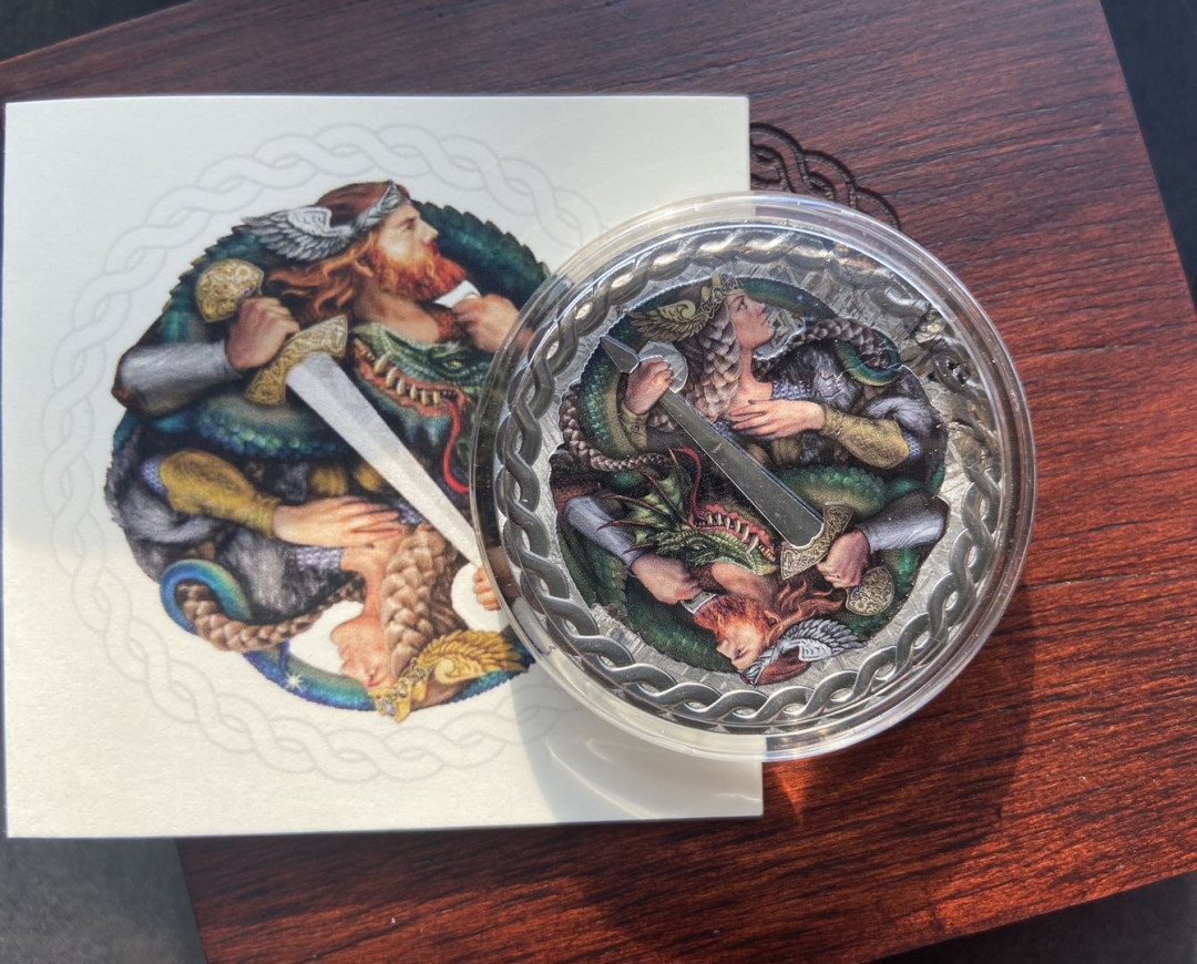 【币观天下】第131期钱币拍卖～ 【纽埃】纽埃2019年 尼伯龙根传奇(1)穆阿尼纳鲁斯塔陨石币