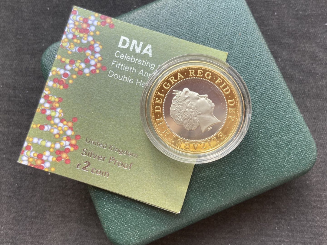 【币观天下】第131期钱币拍卖～ 【英国获奖币】2003年dna双螺旋银币