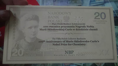 【囧羊收藏】精选微拍第八场 世界钱币共舞 2011年波兰20纪念钞 原装册 全新UNC