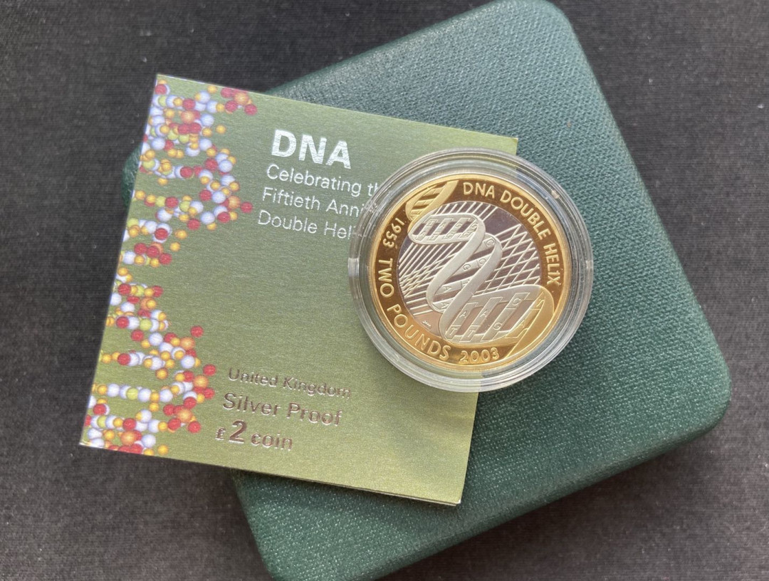 【币观天下】第131期钱币拍卖～ 【英国获奖币】2003年dna双螺旋银币