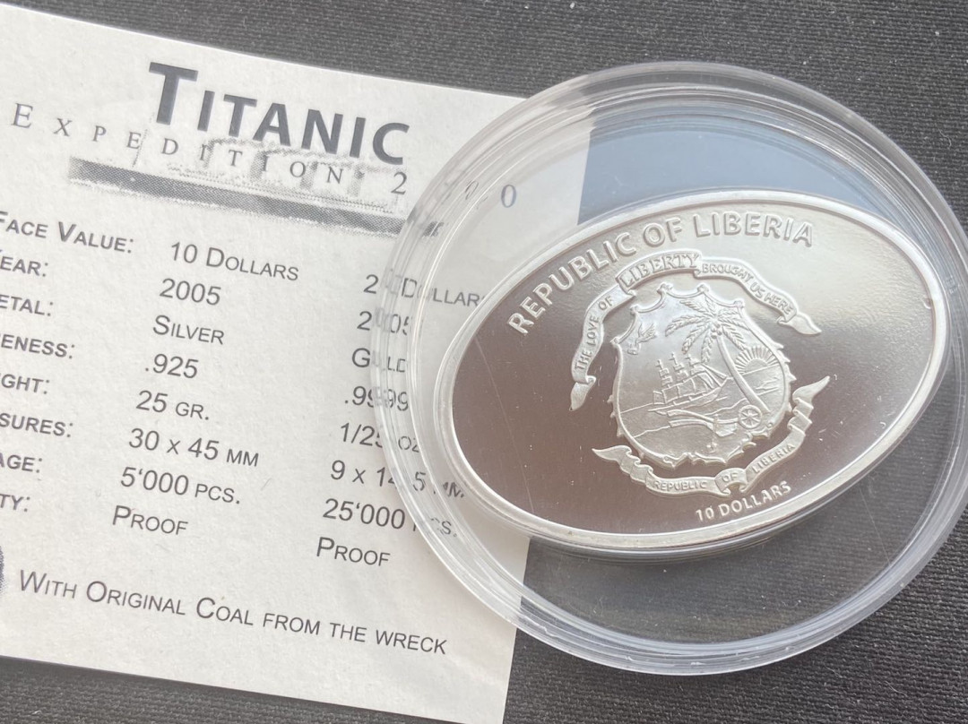 【币观天下】第131期钱币拍卖～ 【利比里亚】2005年泰坦尼克号银币