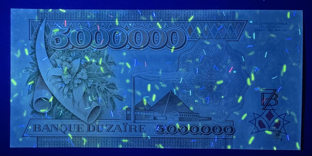 紫瑗钱币—微拍第122期—纸币场 扎伊尔 1992年 5000000 500万扎伊尔 （P-46s）UNC