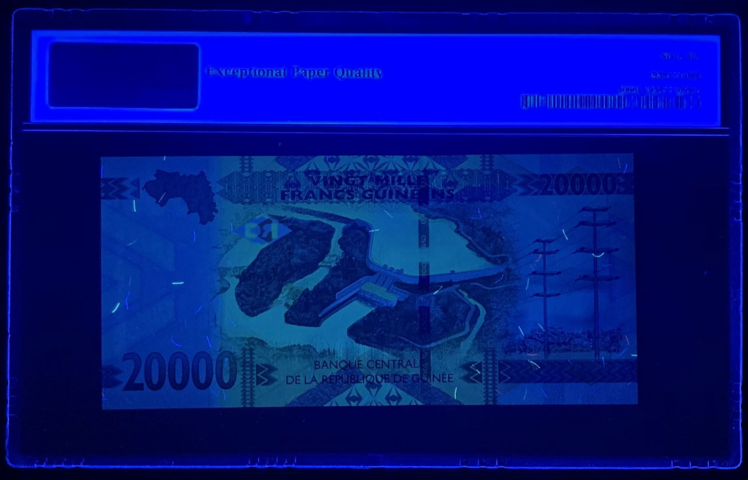 紫瑗钱币—微拍第122期—纸币场 几内亚 2015年 20000法郎 PMG 66 EPQ （P-50）
