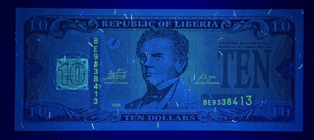 紫瑗钱币—微拍第122期—纸币场 利比里亚 2003年 10元 （P-27）UNC