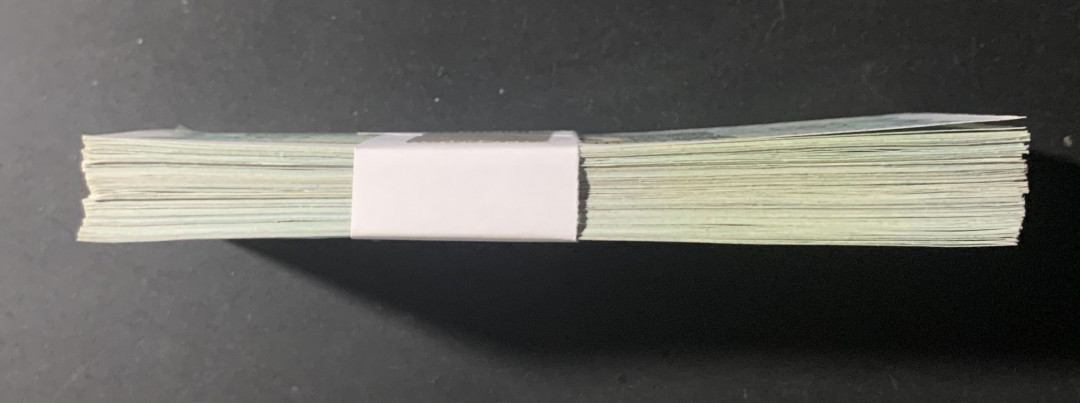 紫瑗钱币—微拍第122期—纸币场 中国 1980年 2角 100张 不是整刀 不连号 无折 近未流通品