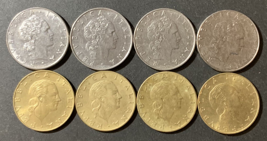 紫瑗钱币—微拍第123期  意大利 欧元前流通币 50 200里拉 共8枚 带纪念币