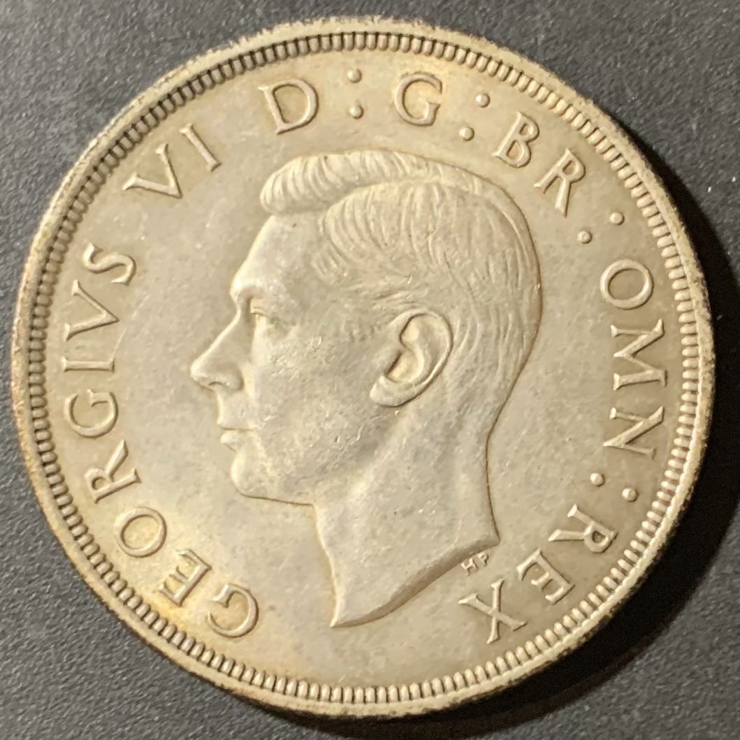 紫瑗钱币—微拍第123期  英国 1937年 乔治六世 1克朗 28.27克 0.5银 UNC