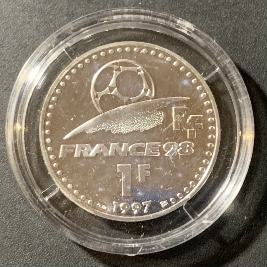 紫瑗钱币—微拍第123期  法国 1997年 世界杯 1法郎 12克 0.9银 UNC 原盒