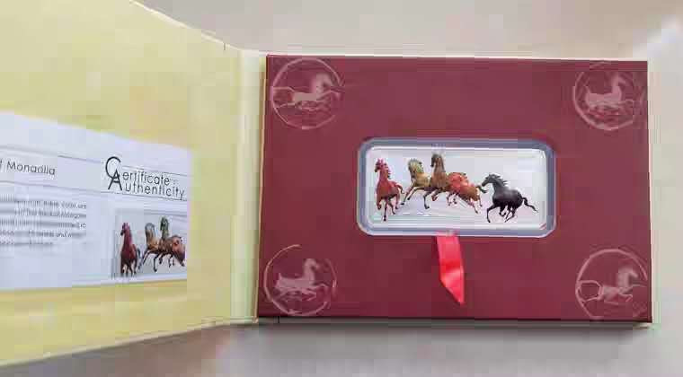 【币观天下】第132场钱币拍卖～ 蒙古2002年“奔马图”方型彩色纪念银币