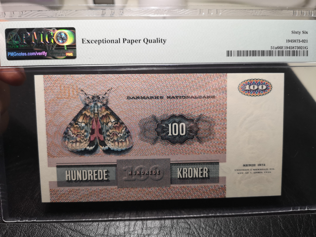 《外钞收藏家》第九十四期拍卖 丹麦1972年100克朗  pmg66