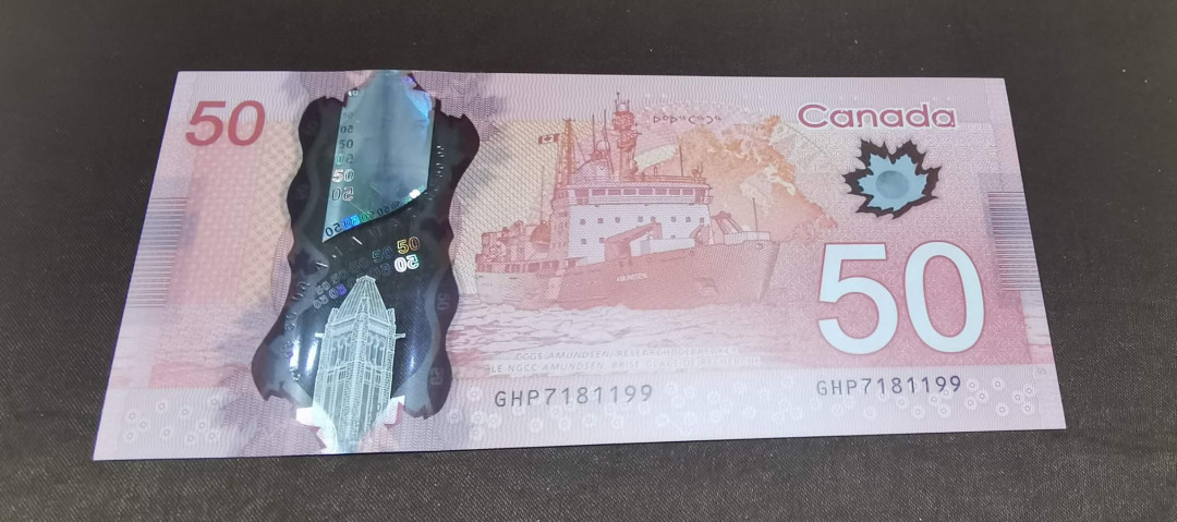 北京马甸外币专卖微拍第三十五期，纸币专场，陆续上新，欢迎关注 加拿大50元塑钞，品相如图全新
