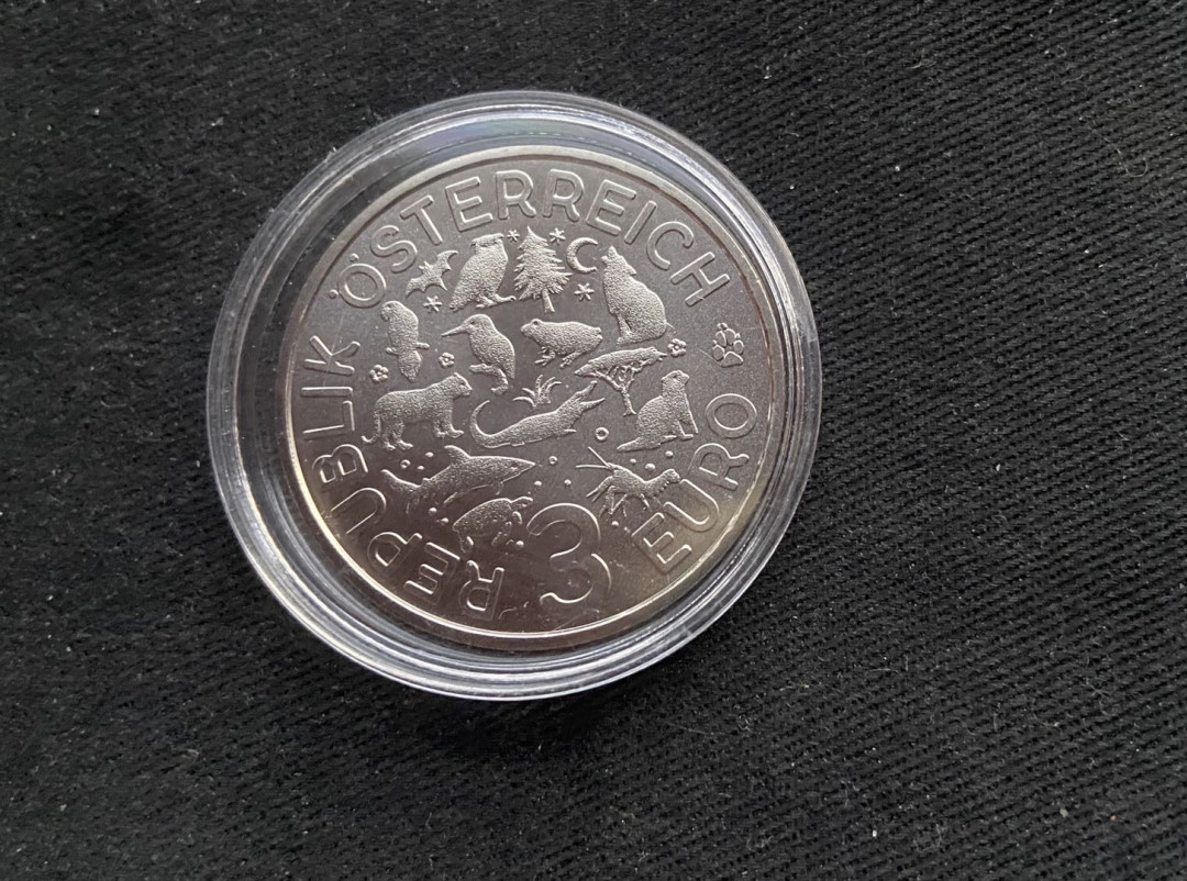 【币观天下】第133场拍卖【圣诞场】 【奥地利】夜光动物系列翠鸟镍币【夜光】