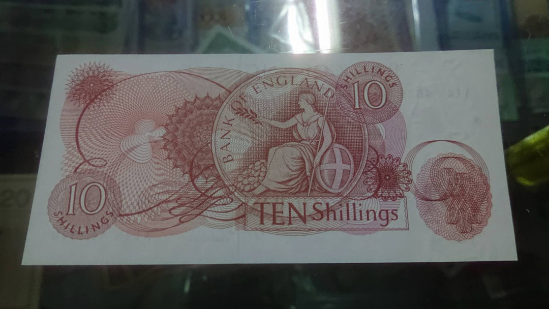 【囧羊收藏】精选微拍第9期 世界钱币精选 英国C序列10先令 全新绝品