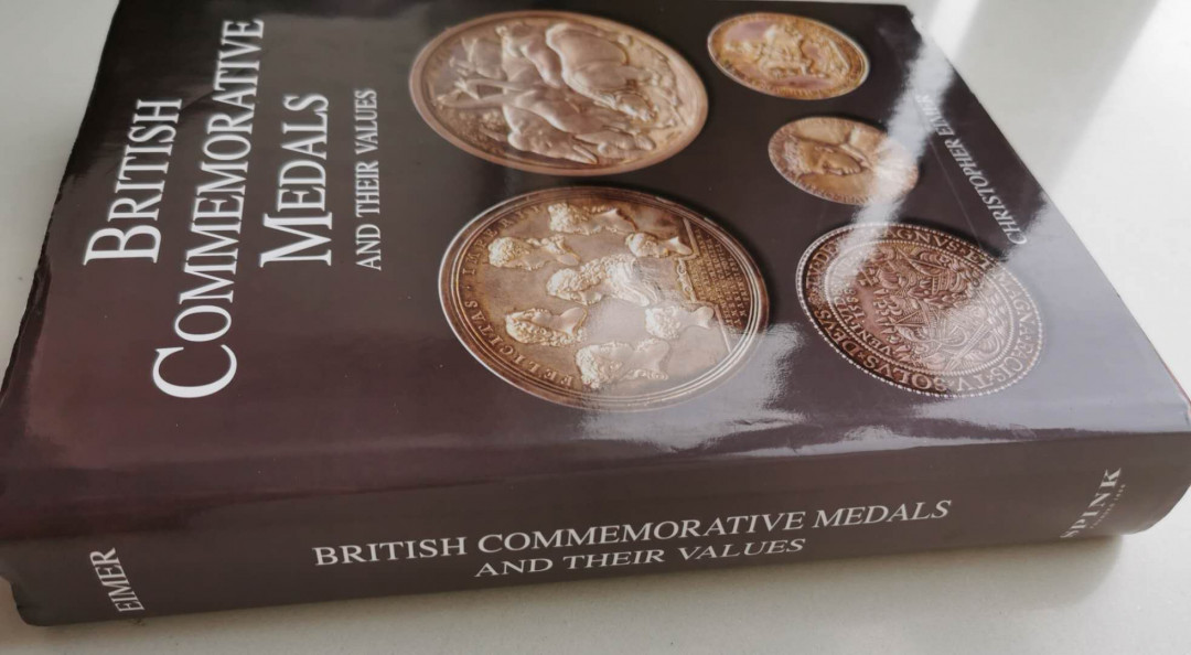 凡希社世界钱币微拍第一百四十四期 荐！英国纪念章标准目录1066-2010新版 95品 大十六开 326页