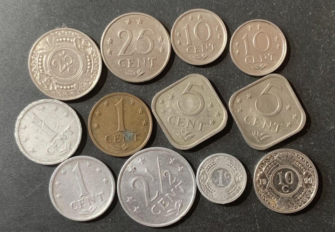 紫瑗钱币—微拍第124期  荷属安德烈斯 各时期硬币 12枚一组