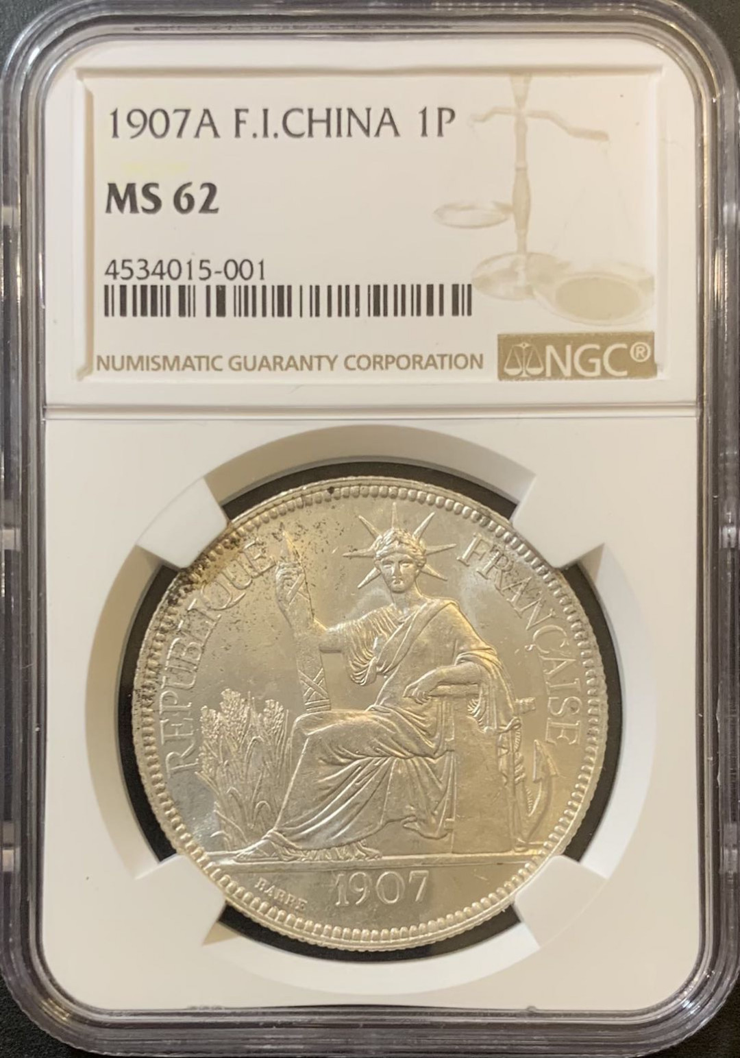 紫瑗钱币—微拍第124期  法属印度支那 1907年 1皮阿斯特 坐洋 NGC MS62