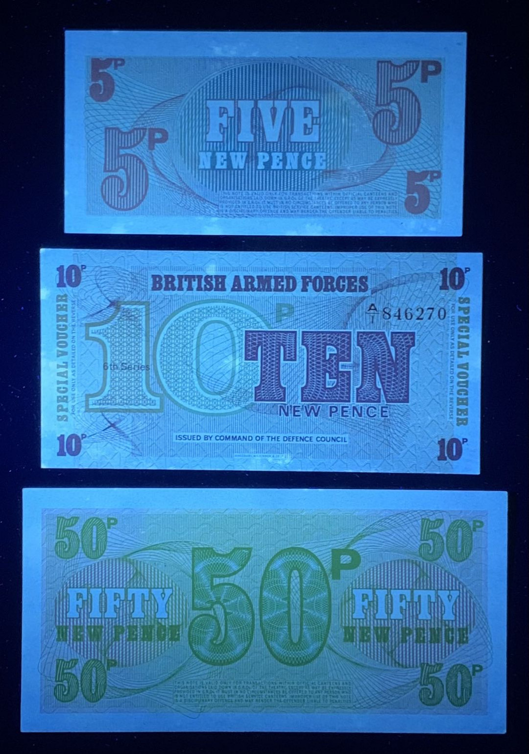 紫瑗钱币—微拍第131期—纸币场 英国 军队兑换券 3枚一组 UNC