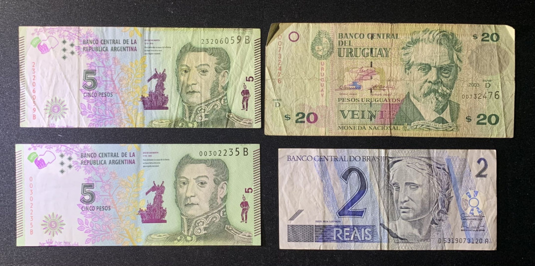 紫瑗钱币—微拍第131期—纸币场 南美各国 流通币 流通品 4枚一组 