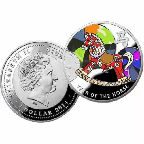 【币观天下】第134场拍卖【元旦场】 纽埃2014年1元，中国马年生肖“爱你一世(2014)”- “童年记忆—摇谣木马”UV光亮彩色 精制银币