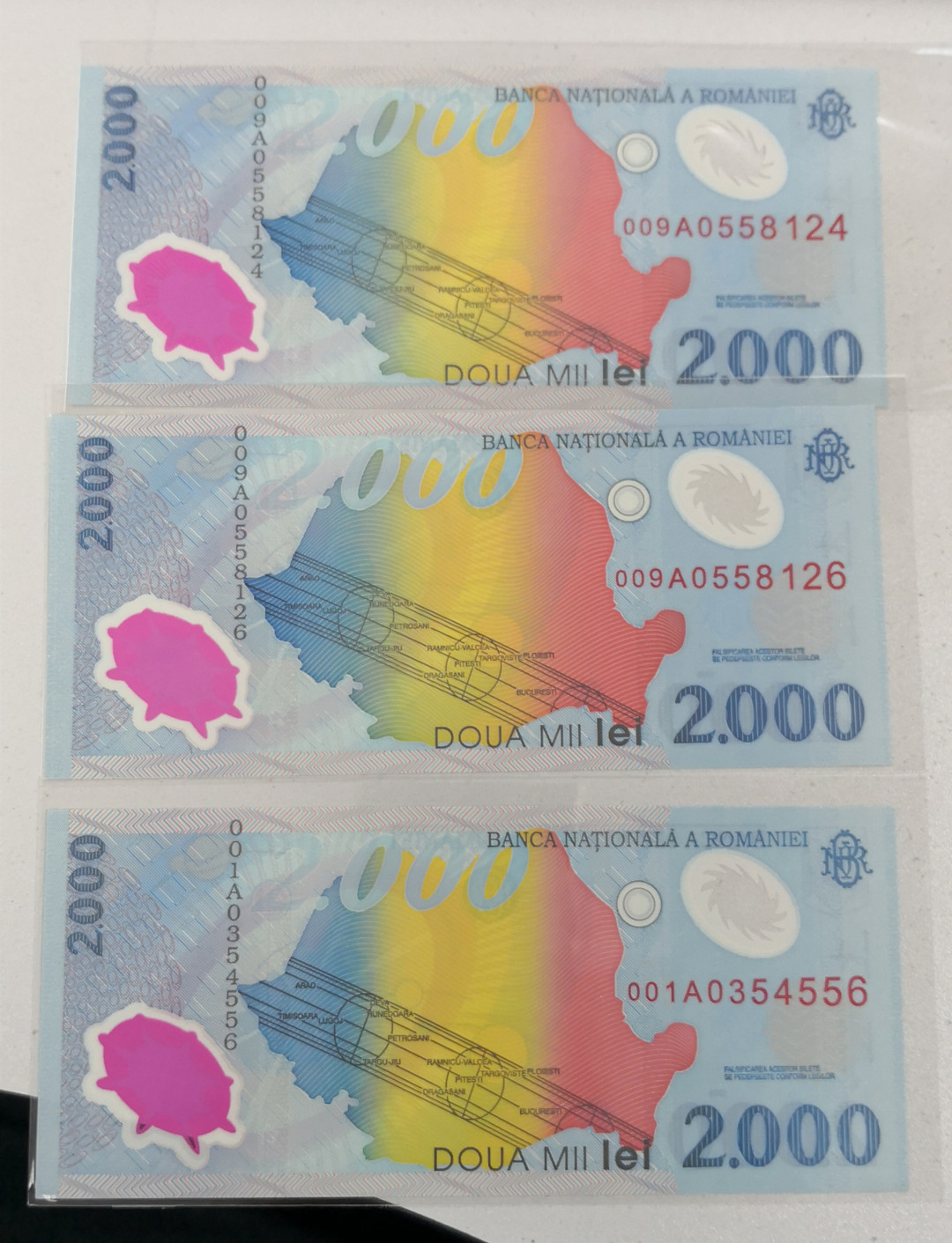 《张总收藏》第九期——塑料旋风 (3张一组)罗马尼亚2000列伊塑料钞UNC