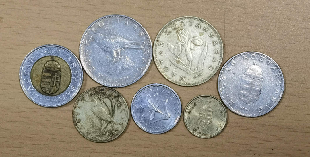 北京马甸外币专卖微拍第三十七期，流通币，非贵金属纪念币专场，陆续上新，欢迎关注 匈牙利流通币7枚/套，品相如图