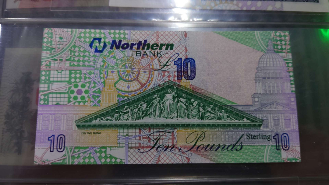 【囧羊收藏】精选微拍第11期~2021年第二期世界钱币精选 2005年北爱尔兰10镑 北方银行初版年份 全新绝品