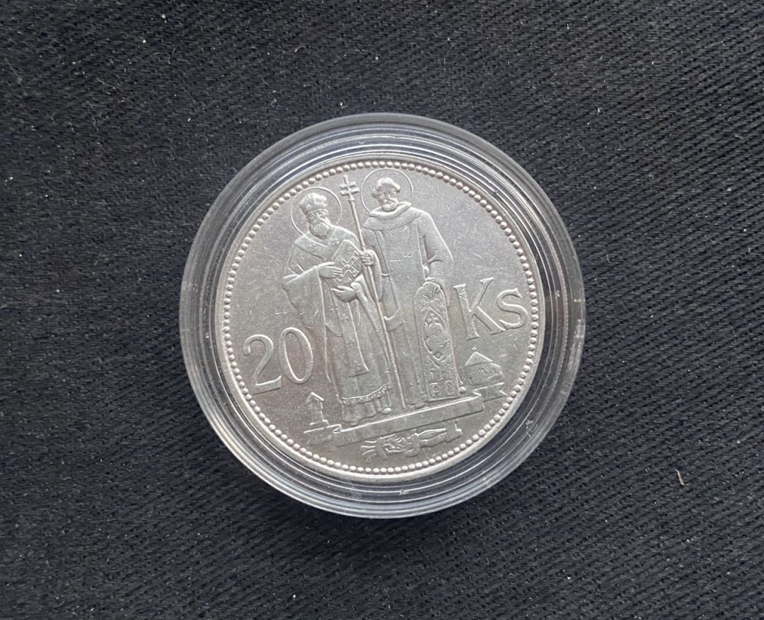 【币观天下】第135场钱币拍卖  斯洛伐克 1941年 20克朗银币 2位神父