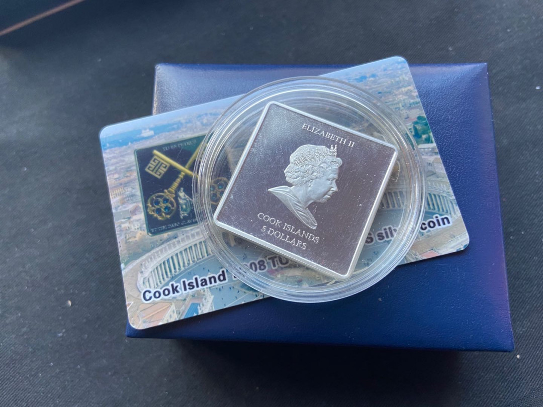 【币观天下】第135场钱币拍卖 库克2008年梵蒂冈宗教系列天国之匙方型镶嵌水晶银币