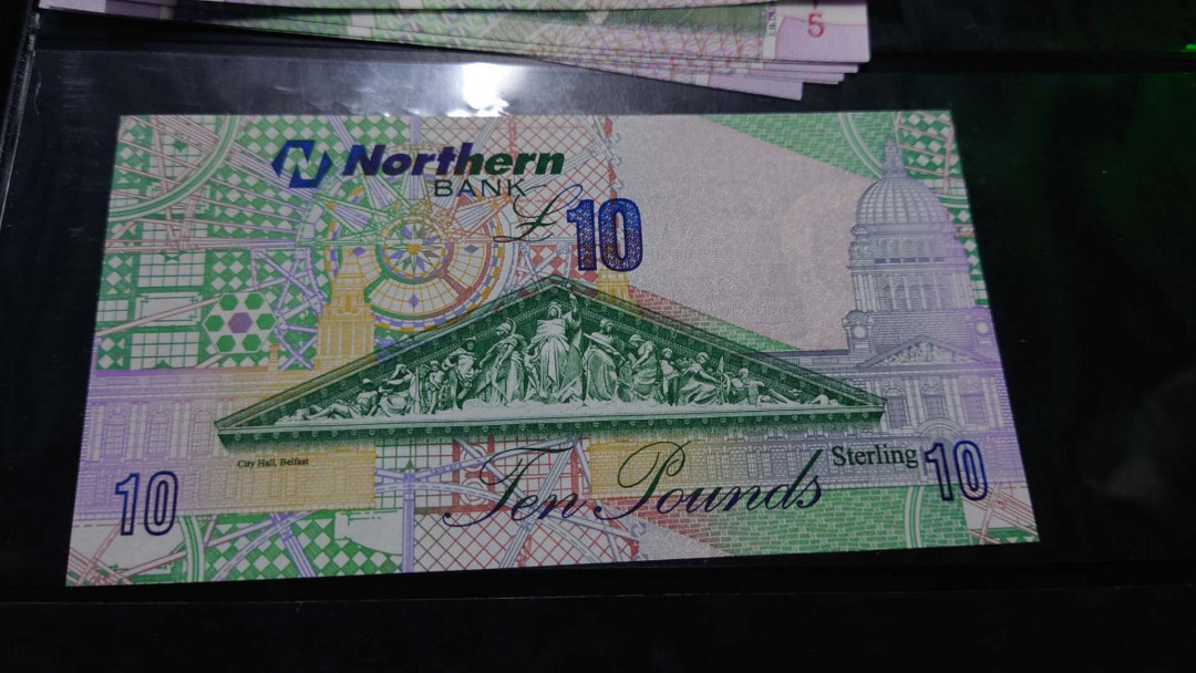 【囧羊收藏】精选微拍第11期~2021年第二期世界钱币精选 2005年英国北爱尔兰10镑 北方银行版 全新绝品