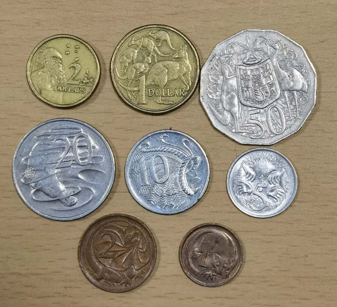 北京马甸外币专卖微拍第三十七期，流通币，非贵金属纪念币专场，陆续上新，欢迎关注 澳大利亚流通币8枚/套，品相如图