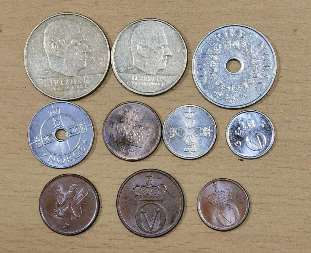 北京马甸外币专卖微拍第三十七期，流通币，非贵金属纪念币专场，陆续上新，欢迎关注 挪威流通币10枚/套，品相如图