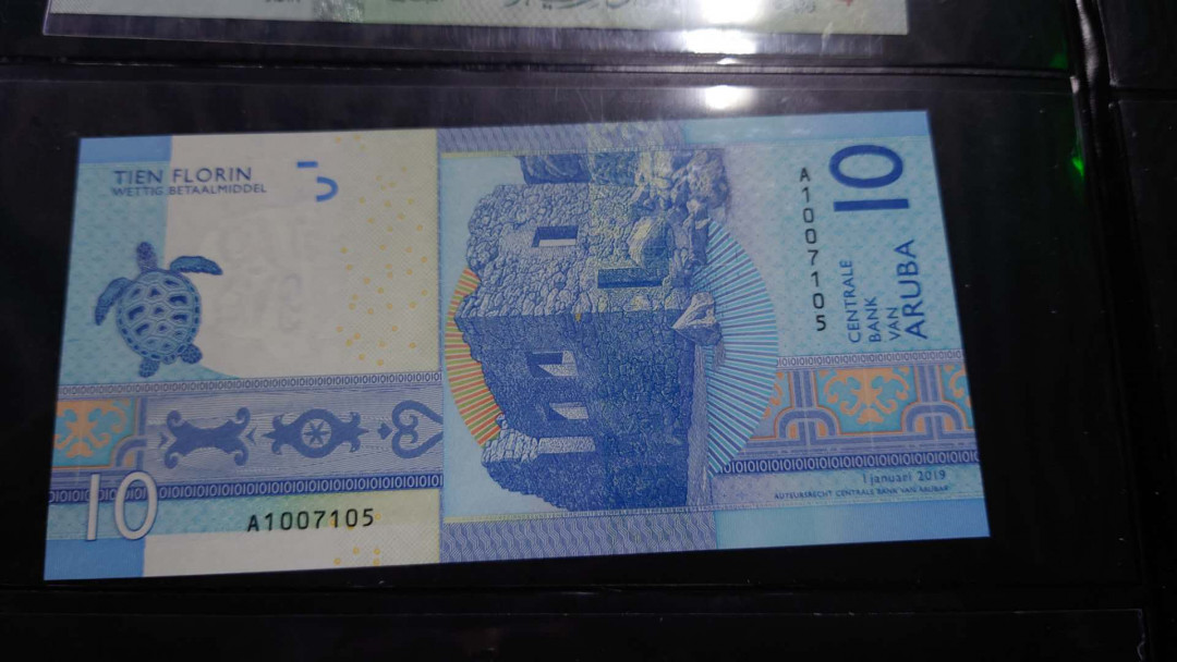 【囧羊收藏】精选微拍第12期（2021年第三期）世界纸币场 2019年阿鲁巴10元 全新UNC全程无47号码